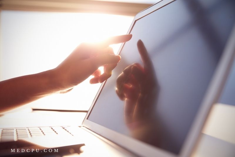 Matte Screen Pros and Cons