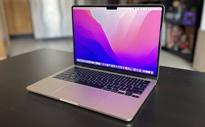 apple-laptop