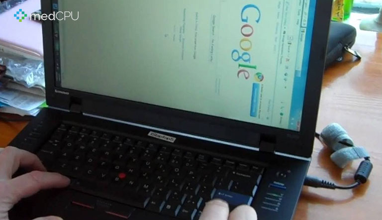 How to Rotate a Laptop Screen 1