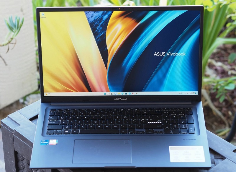 ASUS VivoBook 17X